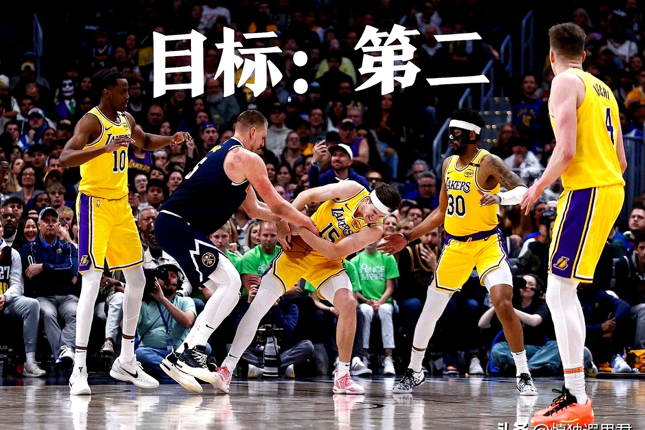 开云体育APP下载-湖人连胜告终，费城联手击败