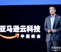 亚马逊埃瓦力露倾巢出动，屡下重炮