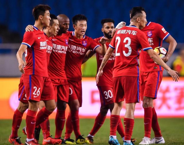 恒大力克鲁能,积分榜排名有望上升 恒大力克鲁能,积分榜排名有望上升