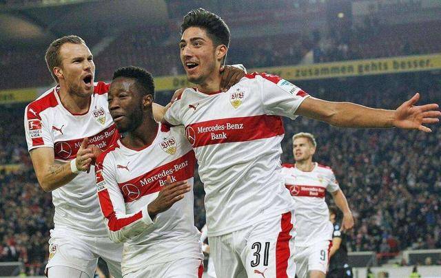 包含斯图加特队员士气满满,期待在霍芬海姆带来惊喜的词条 包含斯图加特队员士气满满,期待在霍芬海姆带来惊喜的词条