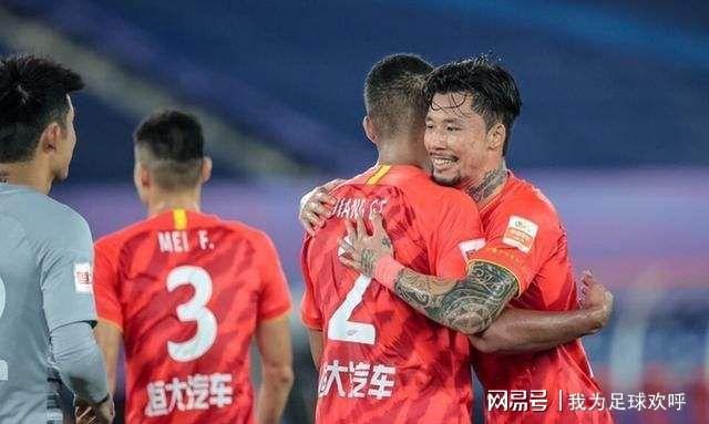 深圳佳兆业客场战平广州富力,各取一分 深圳佳兆业客场战平广州富力,各取一分