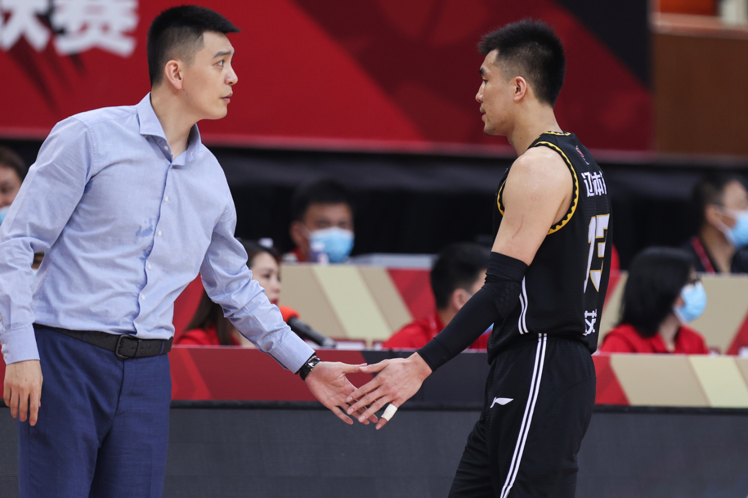 包含南特队整体实力欠缺，需求助教新战术的词条