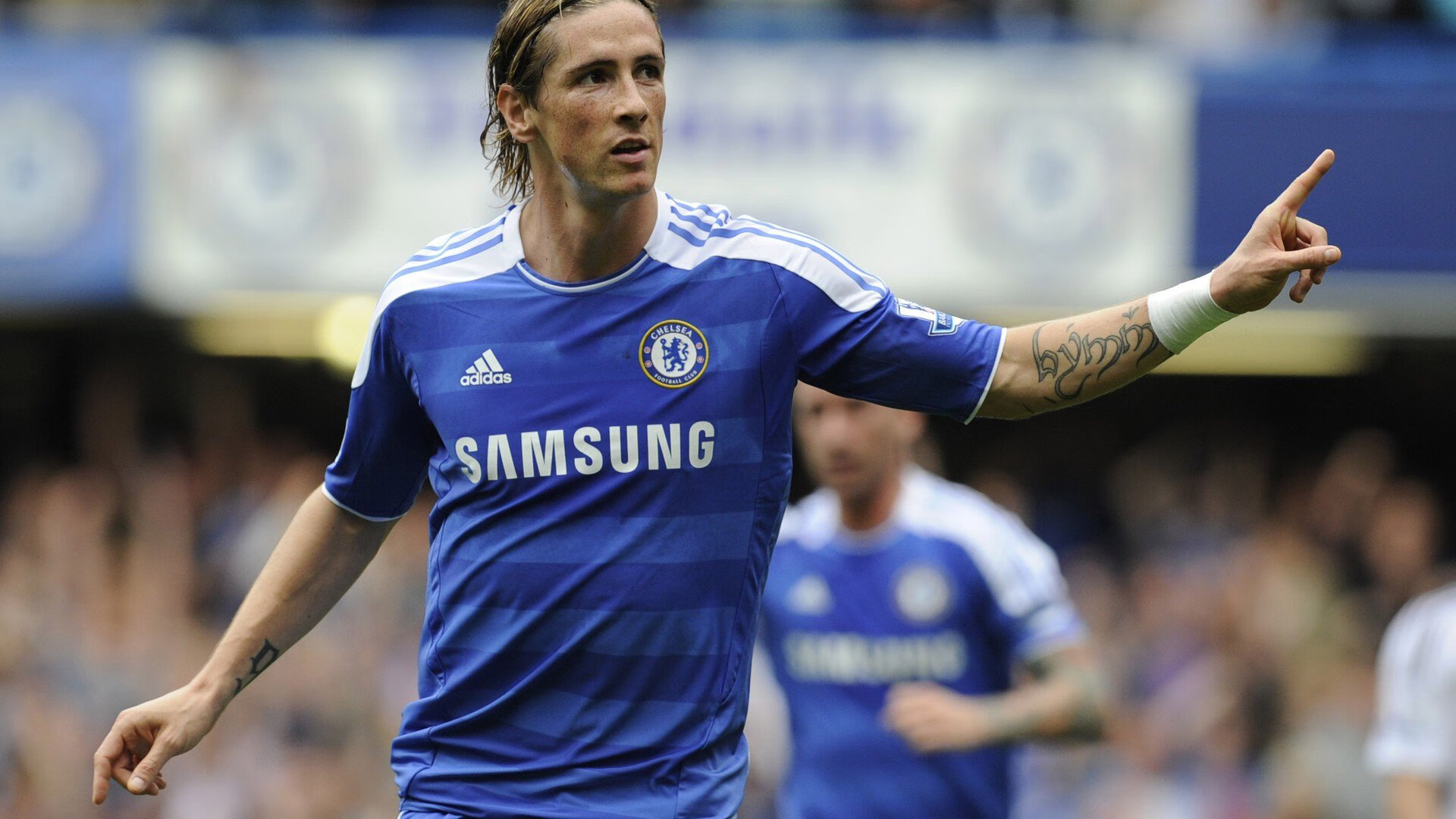 开云体育下载-绿茵场上的地缘魔术，当乌克兰完胜美国，加维如何统治全场？